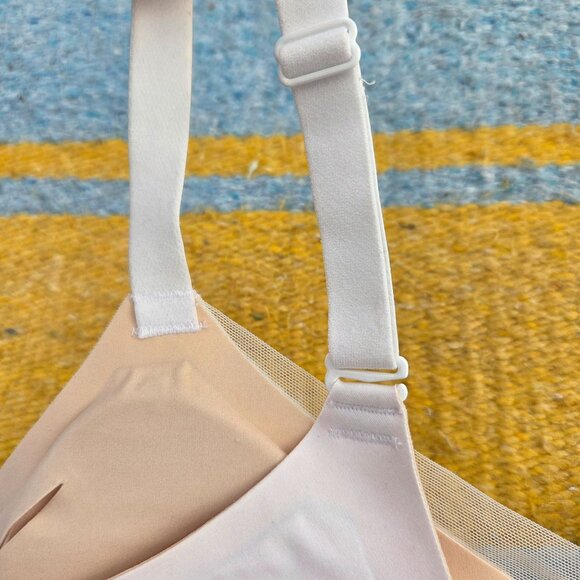 Honeylove CrossOver Bra in Astral White Lace Size L 38B/C - Picture 5 of 6